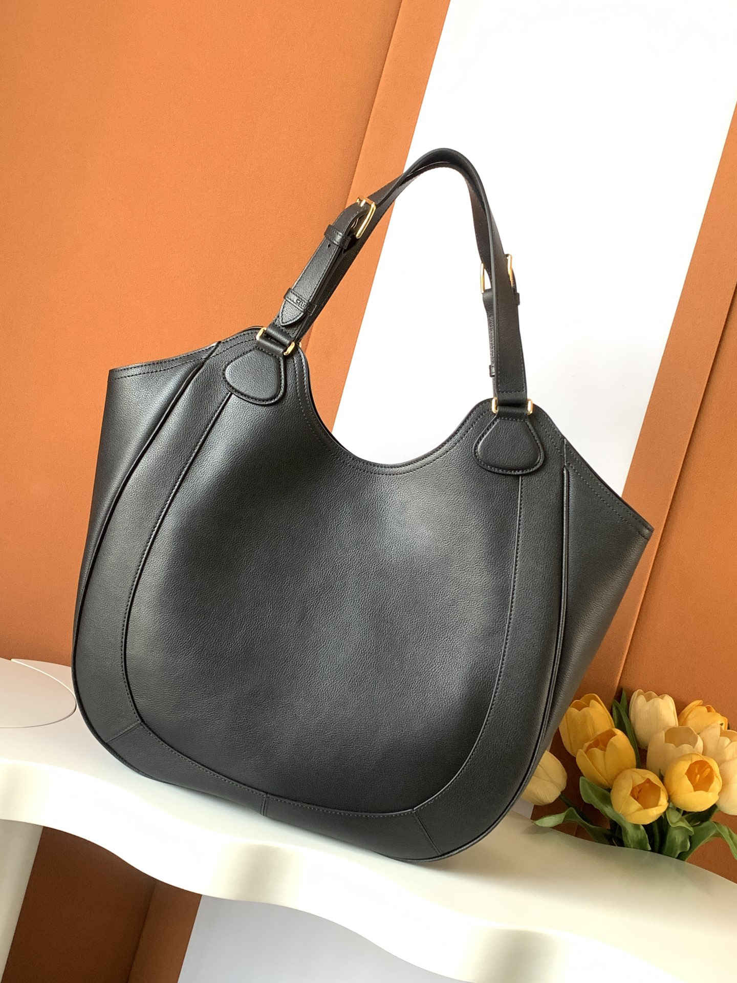 Quiet Luxury Minimalist Hobo B - Quiet Luxury Bags Tote ulasan dan harga