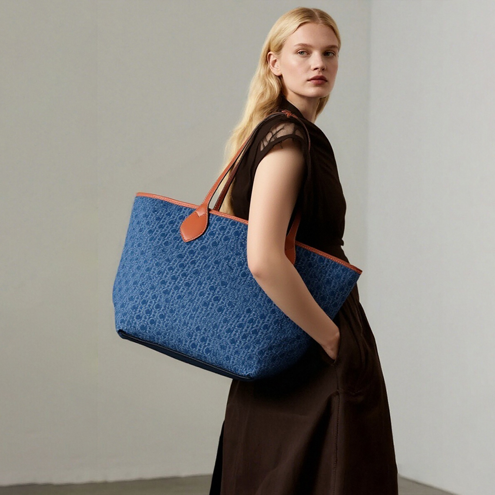 Fashion Classic Women's Large  - Luxury Bags Tote ulasan dan harga