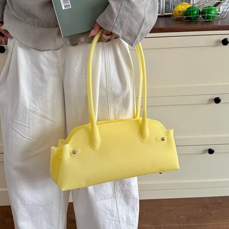 Women's PVC Solid Color Short  - Luxury Bags Coach ulasan dan harga